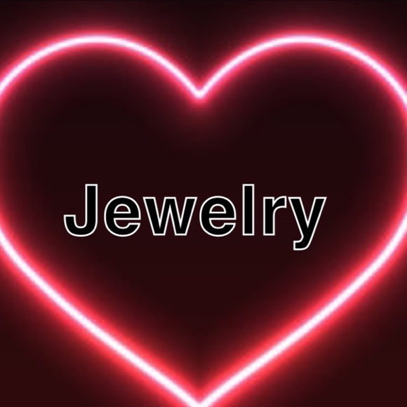 $5 UNLISTED Christmas Decor or Stocking Stuffers🎄 - Picture 2 of 16